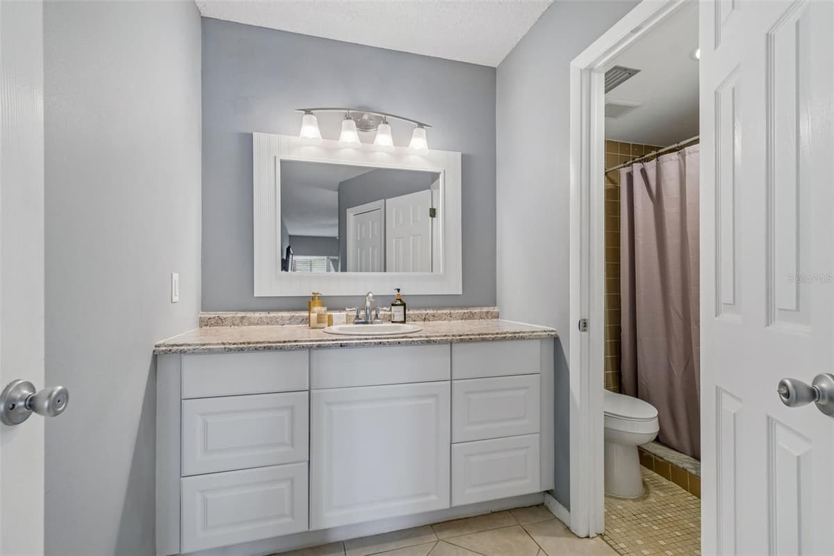 1109 SOMERSET CIRCLE — photo 16 of 36