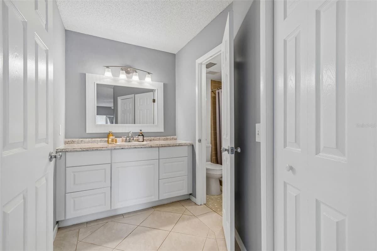 1109 SOMERSET CIRCLE — photo 14 of 36