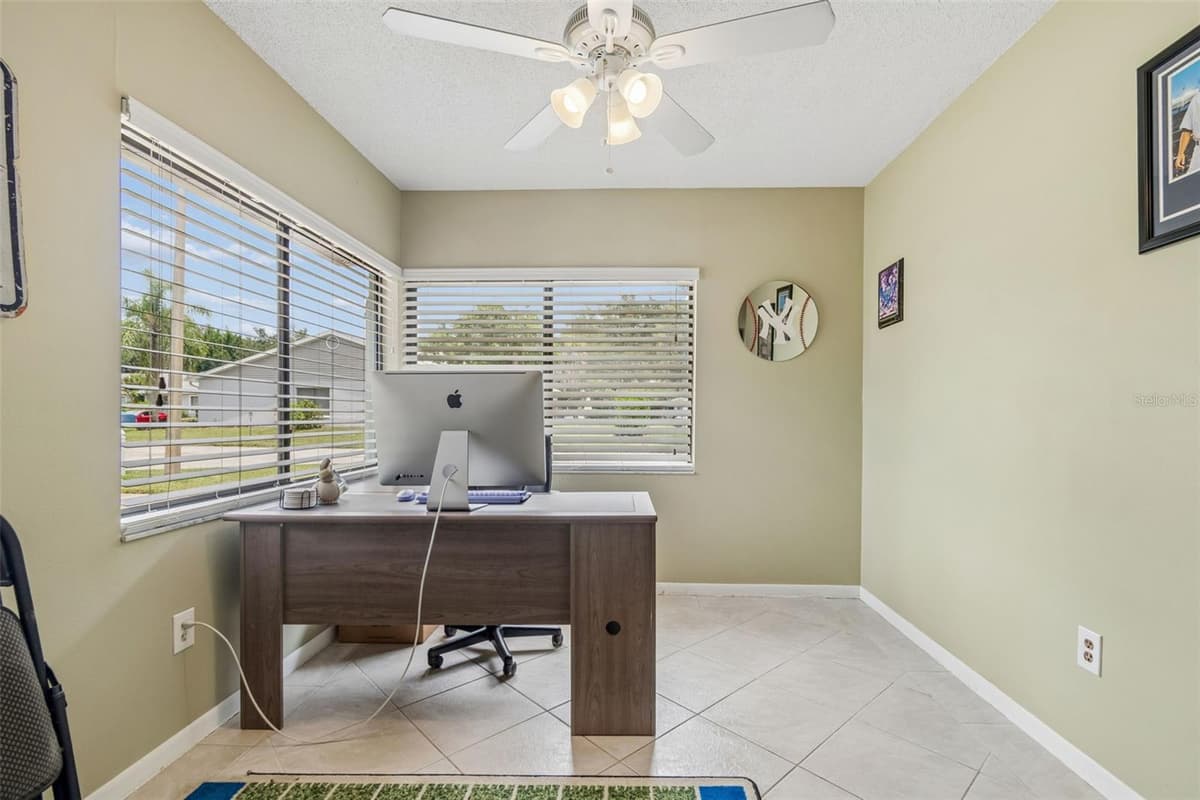 1109 SOMERSET CIRCLE — photo 21 of 36