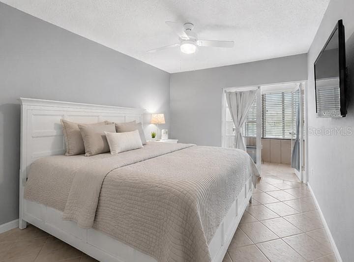 1109 SOMERSET CIRCLE — photo 13 of 36