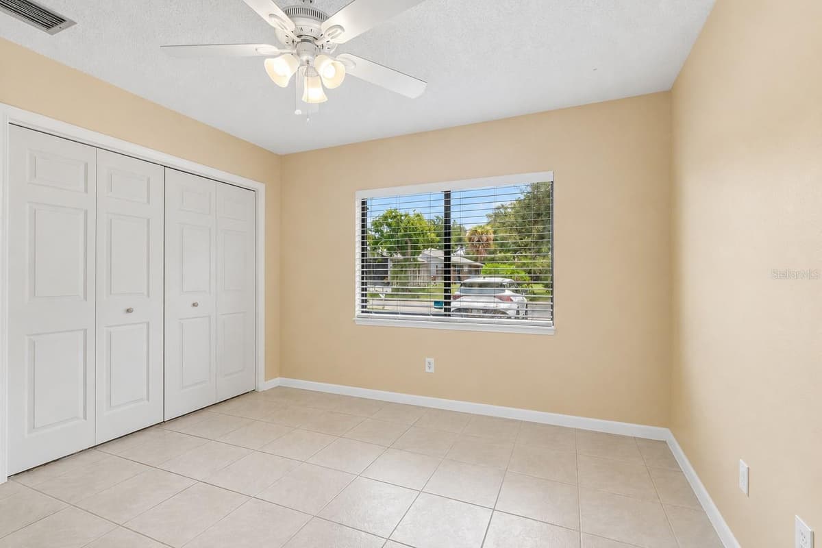1109 SOMERSET CIRCLE — photo 17 of 36