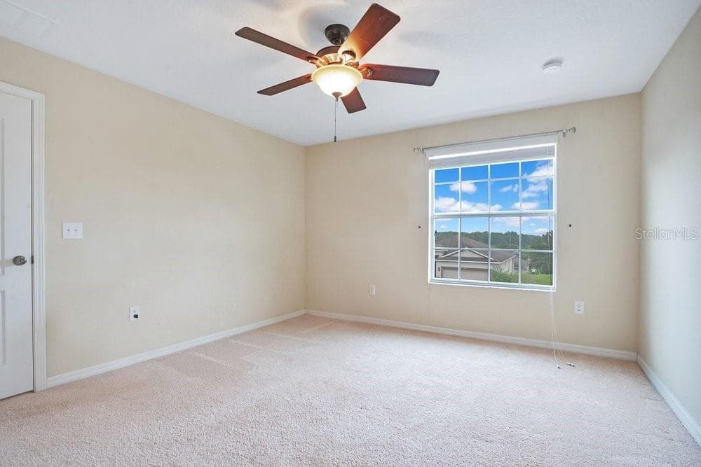 4847 HAVILLAND DRIVE — photo 26 of 43