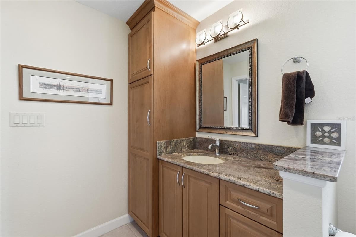 365 BELAIRE COURT — photo 20 of 46
