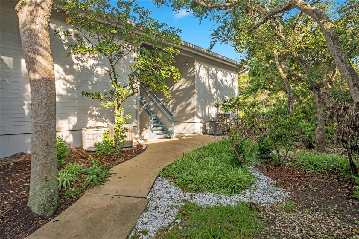 4303 SEA MIST DRIVE — photo 3 of 27