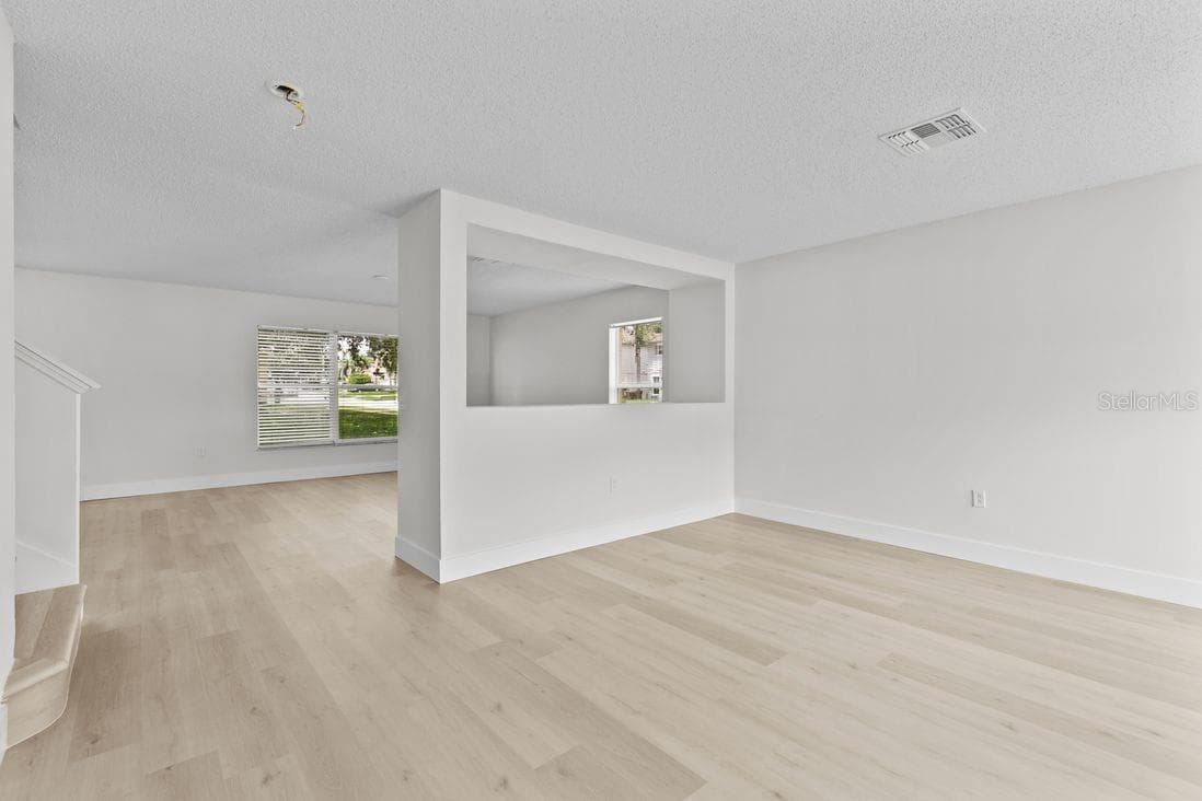 1537 MORNING STAR DRIVE — photo 4 of 26
