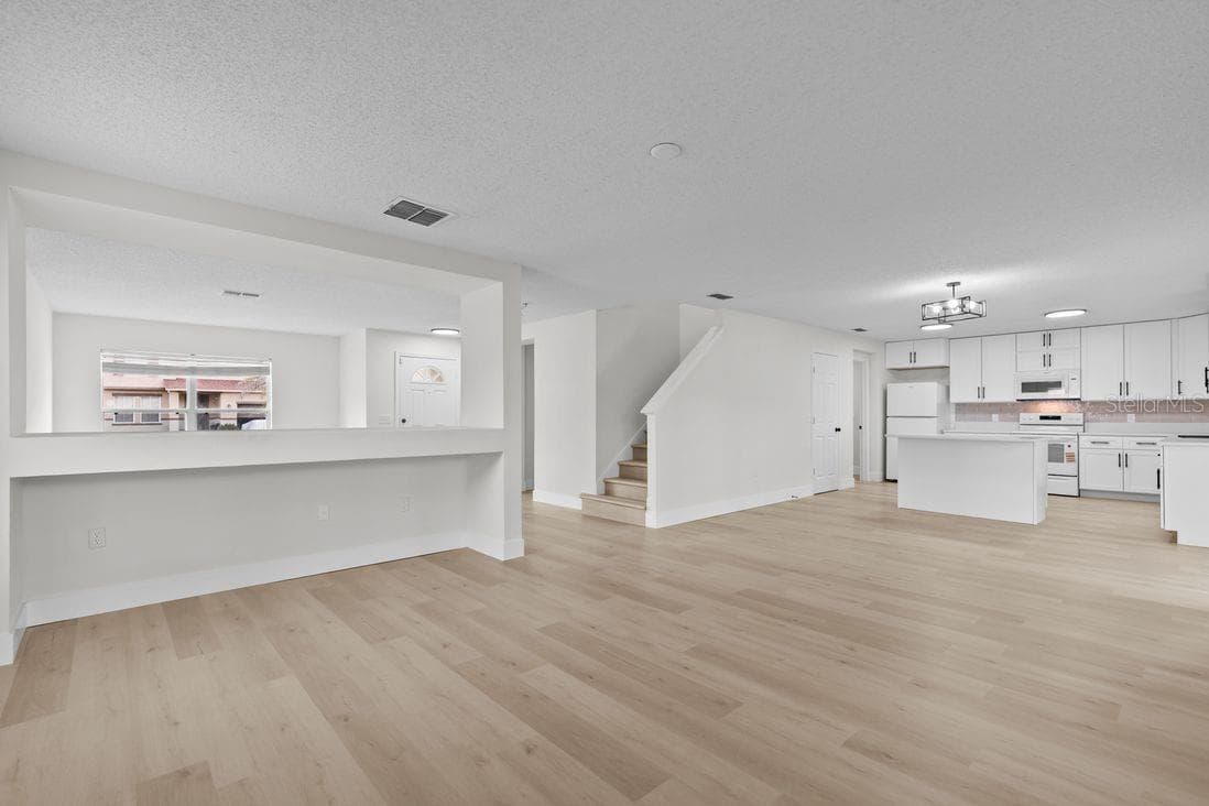 1537 MORNING STAR DRIVE — photo 10 of 26