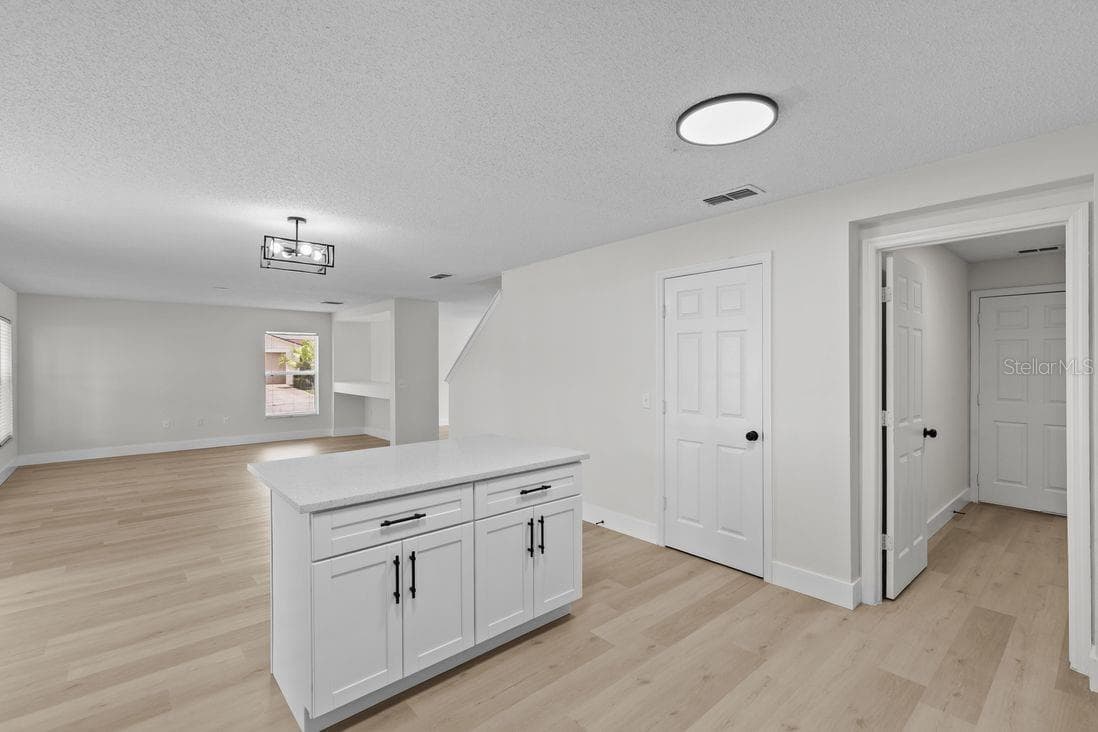 1537 MORNING STAR DRIVE — photo 8 of 26