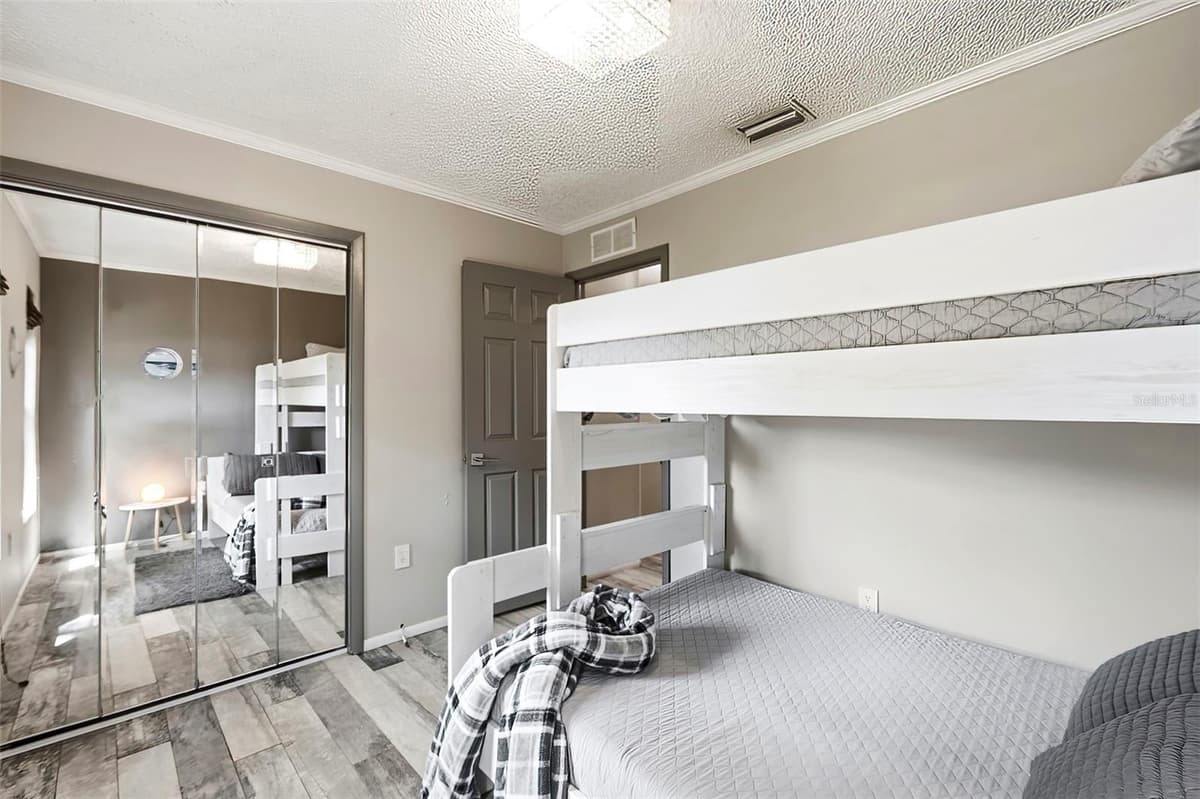 2460 BEACON GROVES BOULEVARD — photo 36 of 66