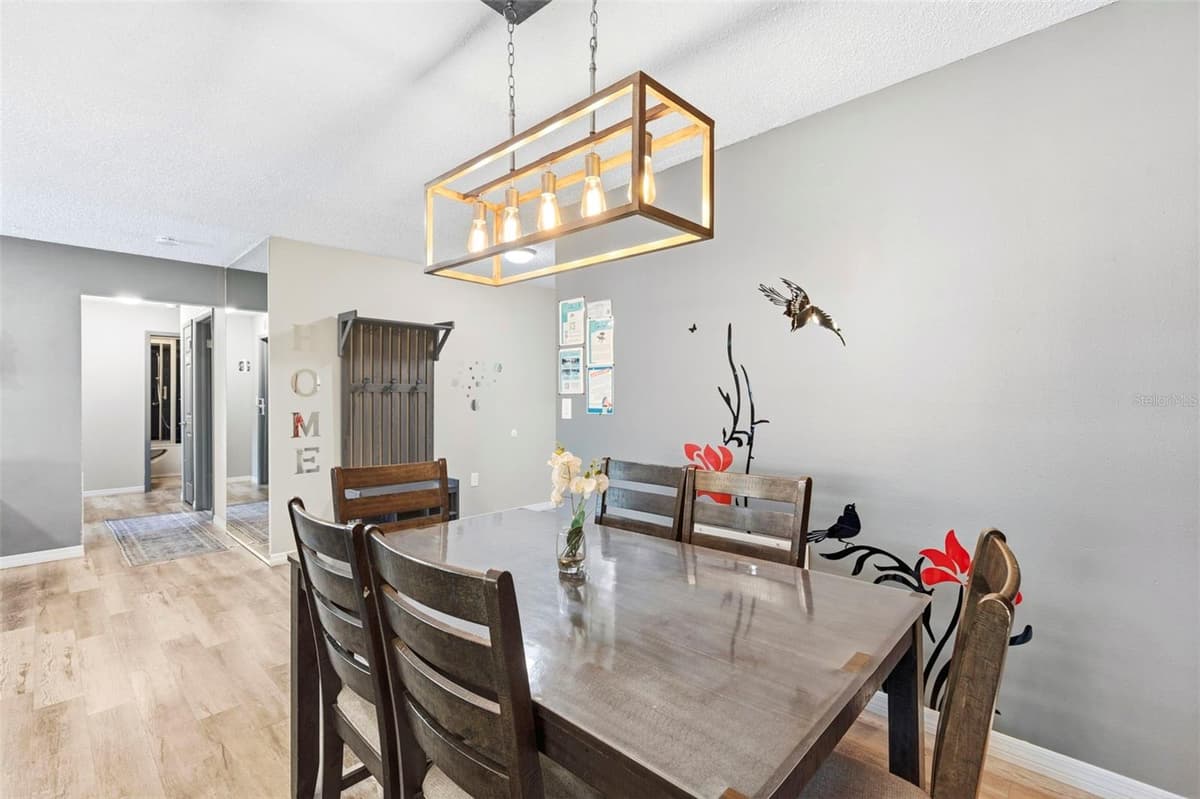 2460 BEACON GROVES BOULEVARD — photo 13 of 66