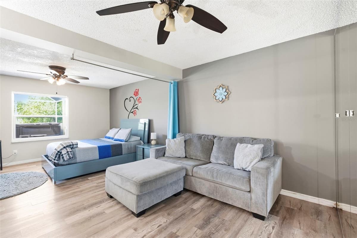 2460 BEACON GROVES BOULEVARD — photo 39 of 66
