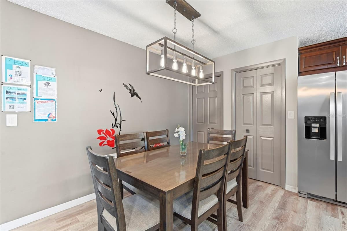 2460 BEACON GROVES BOULEVARD — photo 14 of 66