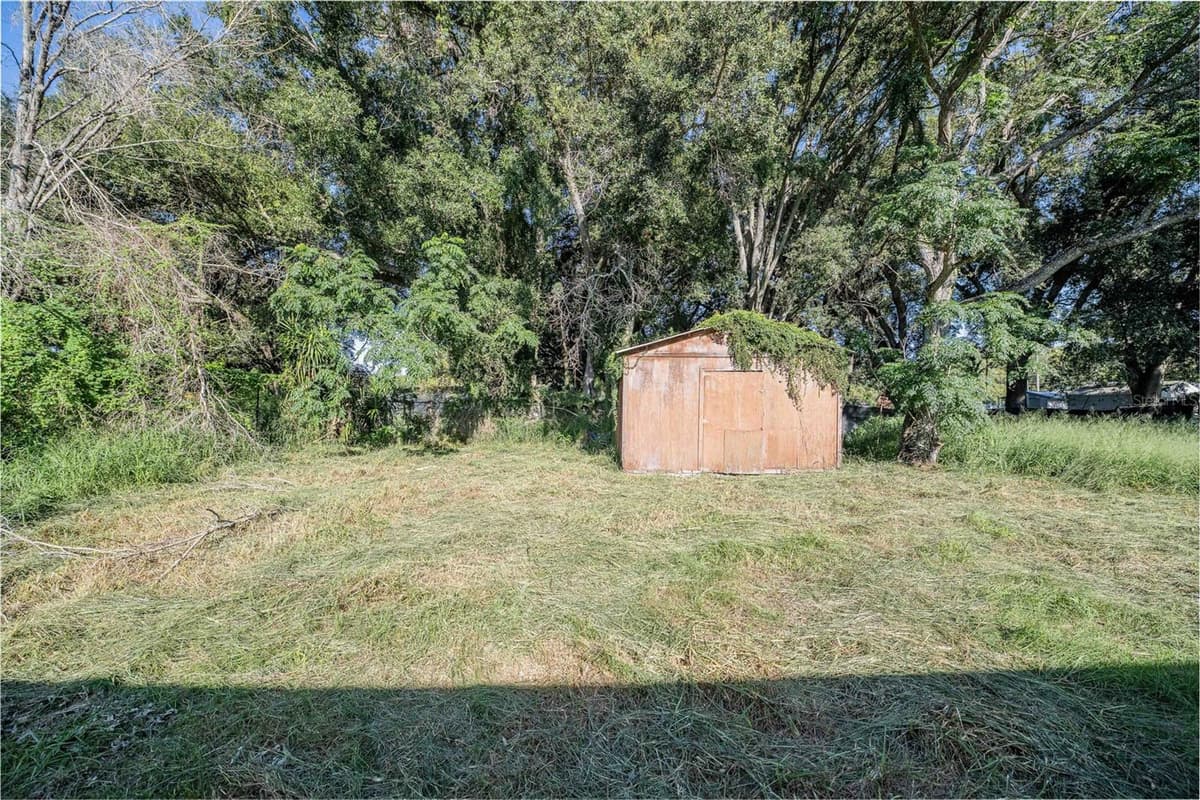 1218 CAMERON ROAD — photo 18 of 26