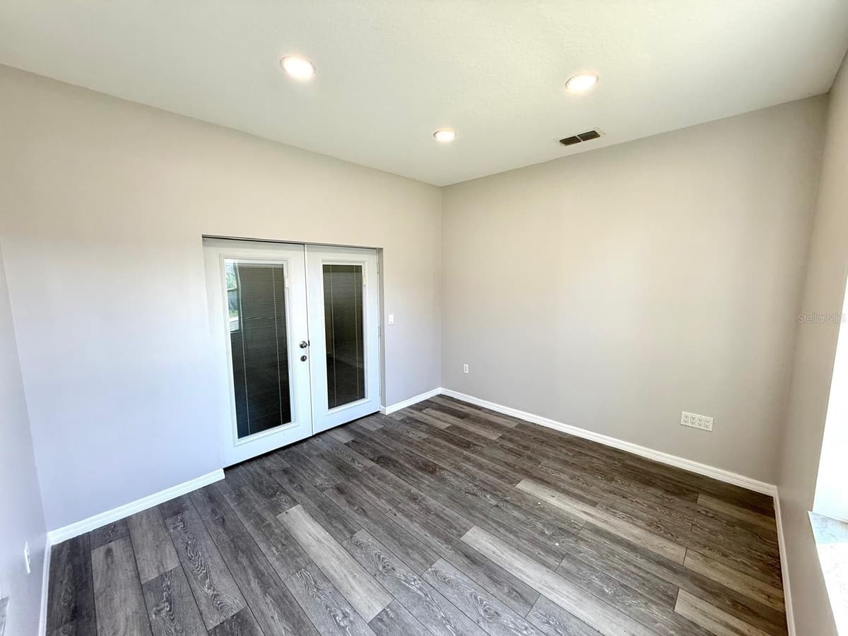 2054 BLAIRMOOR PLACE — photo 7 of 33