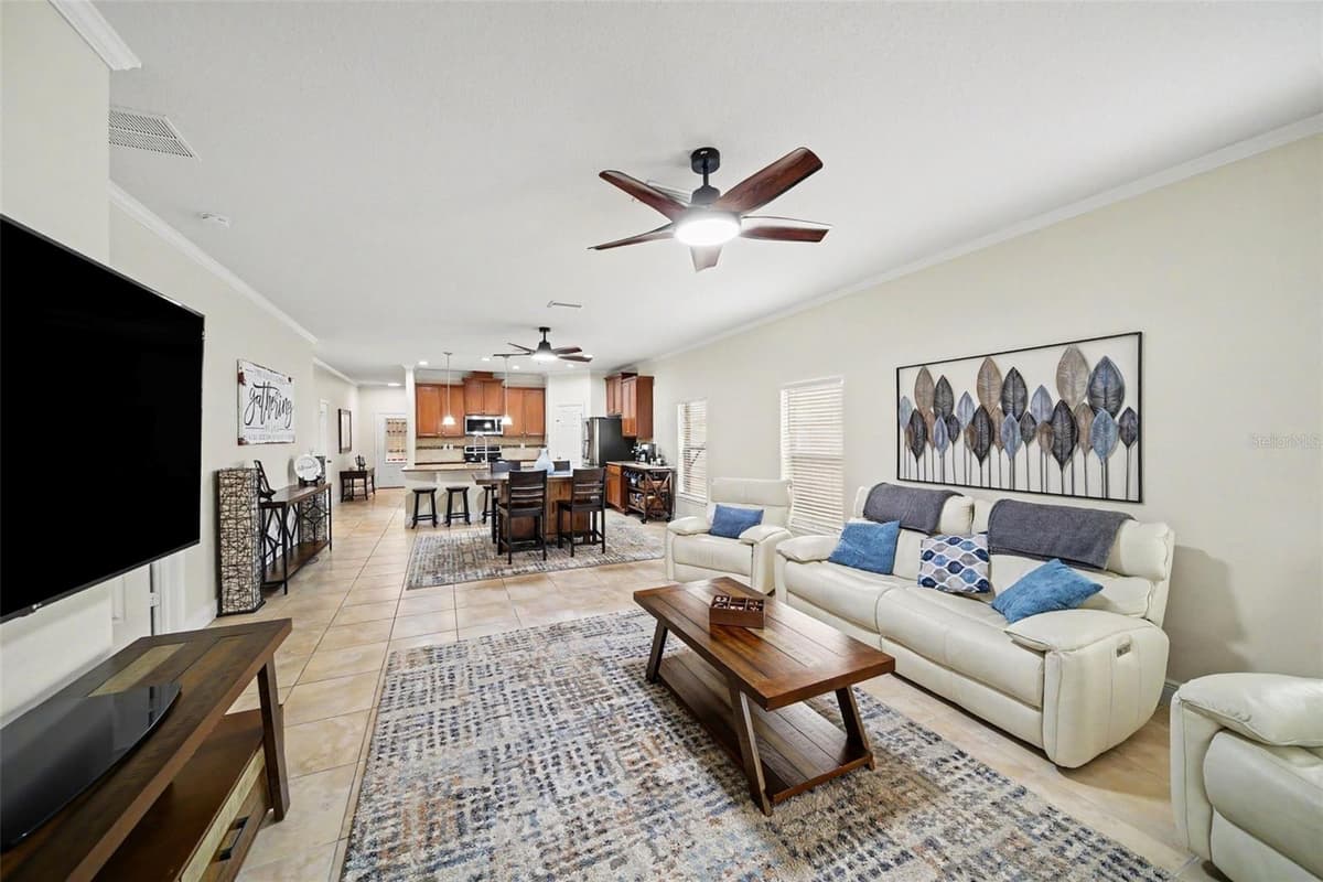 2722 WINGLEWOOD CIRCLE — photo 3 of 25