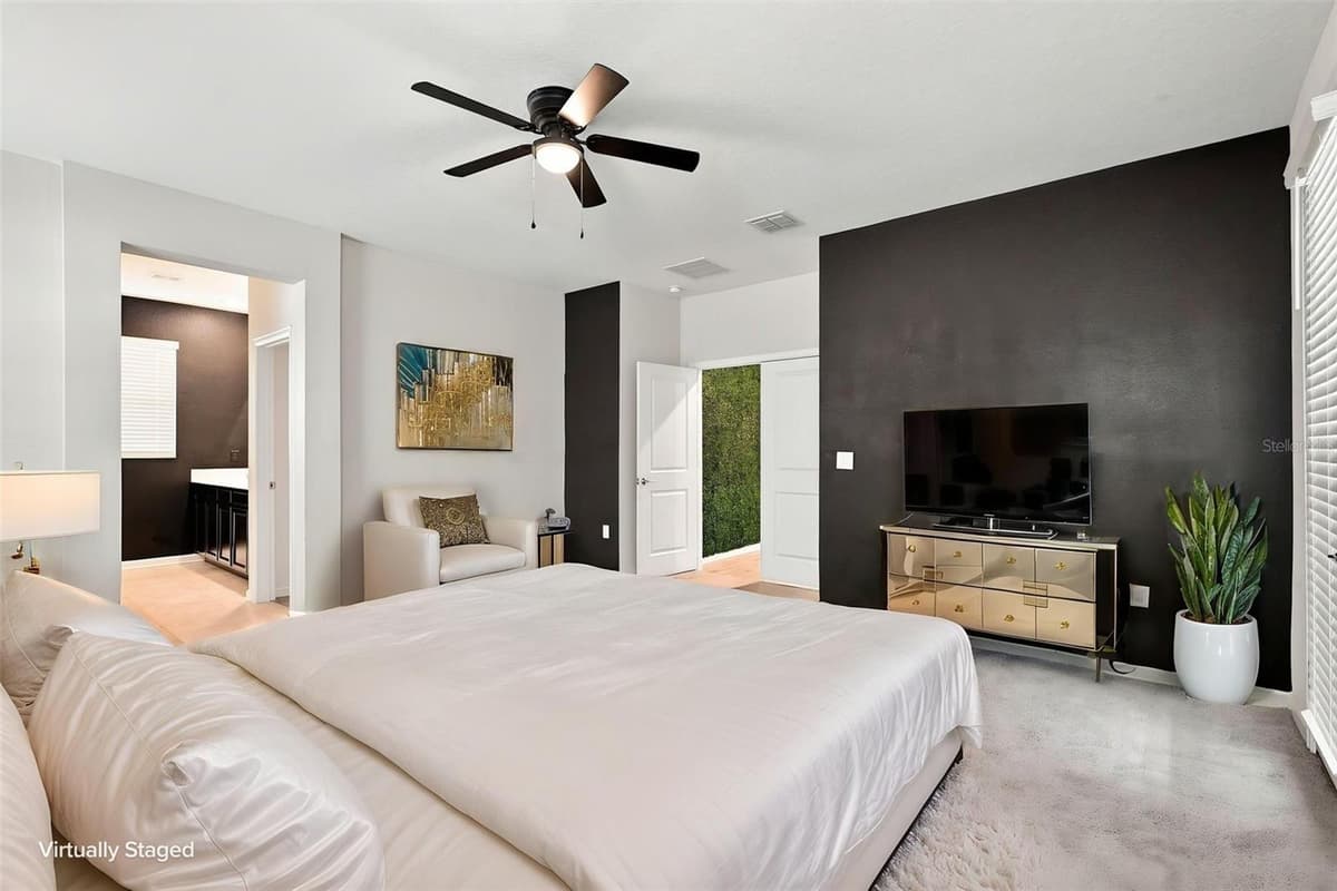 139 PERSHING STREET — photo 19 of 48