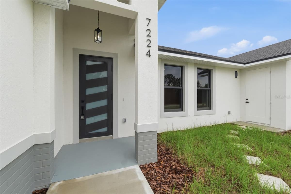 7224 GRANADA BOULEVARD — photo 4 of 30