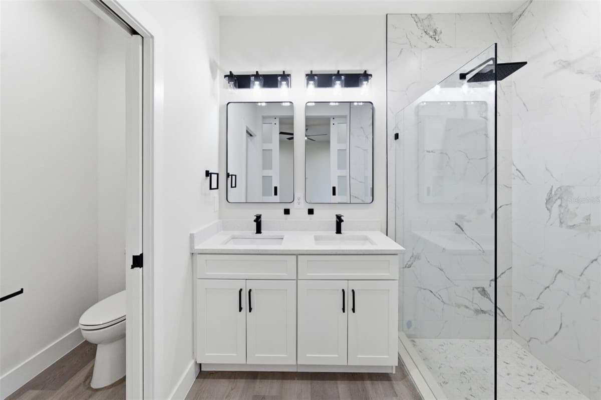 7224 GRANADA BOULEVARD — photo 18 of 30