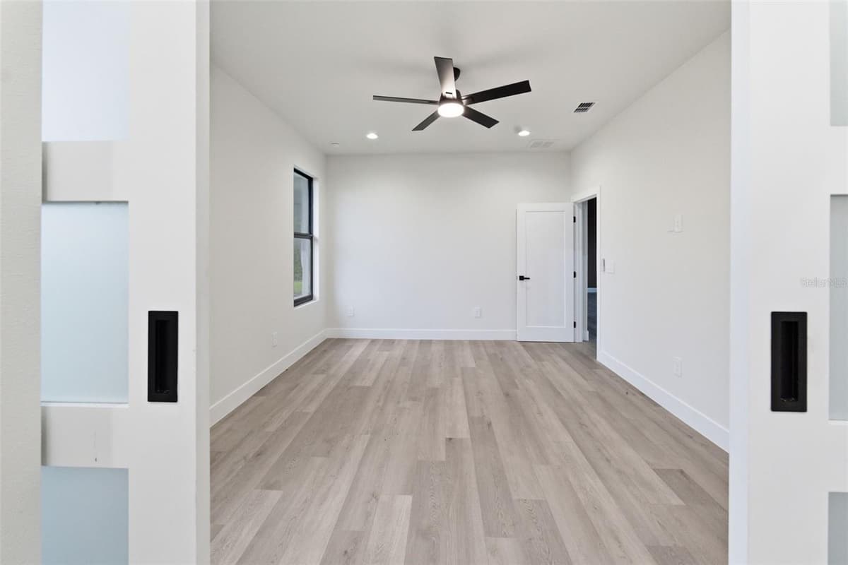7224 GRANADA BOULEVARD — photo 16 of 30