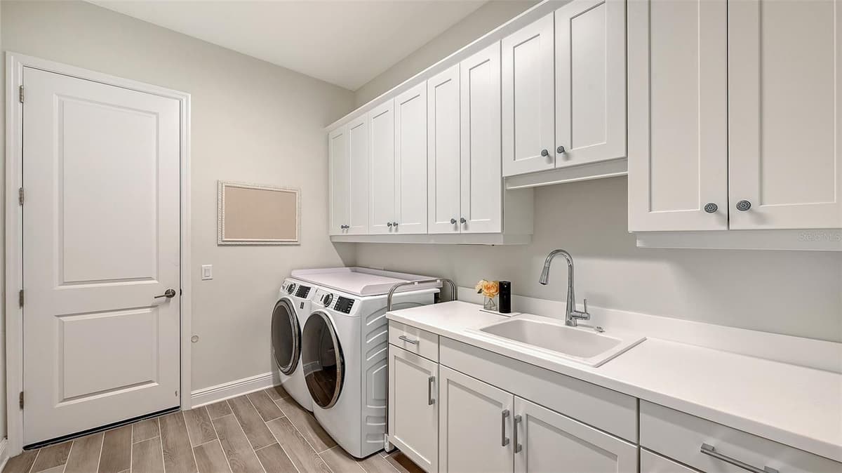2469 PARADISE PLUM DRIVE — photo 31 of 56