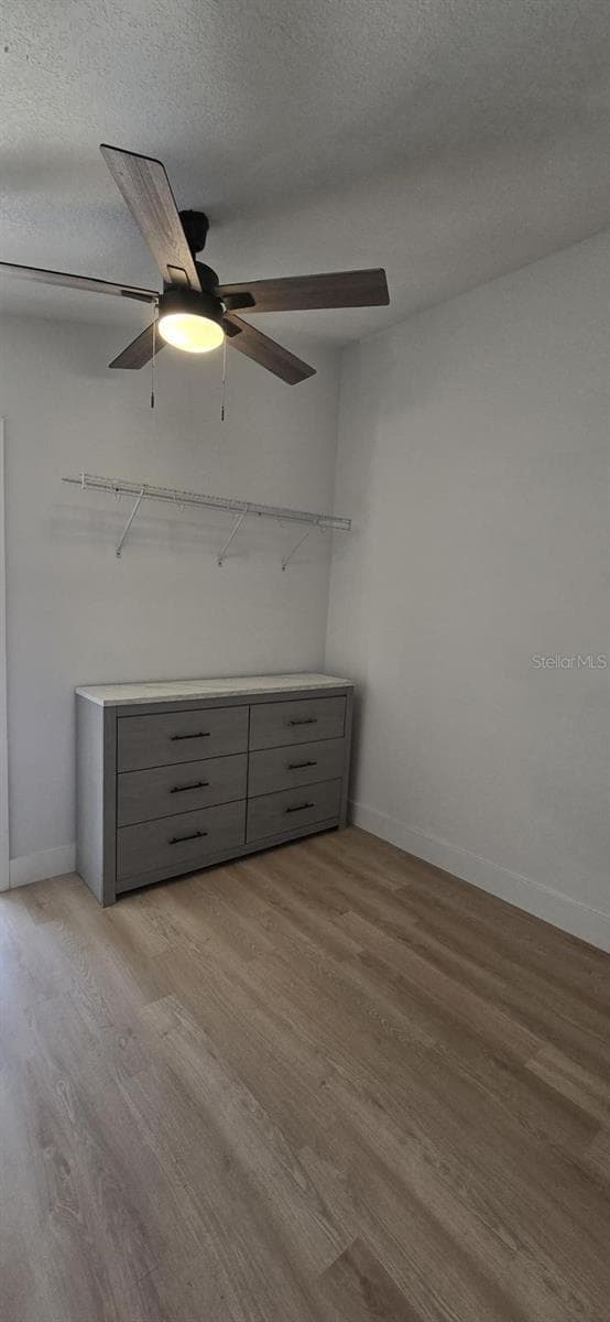 5320 PLUM AVENUE — photo 13 of 28