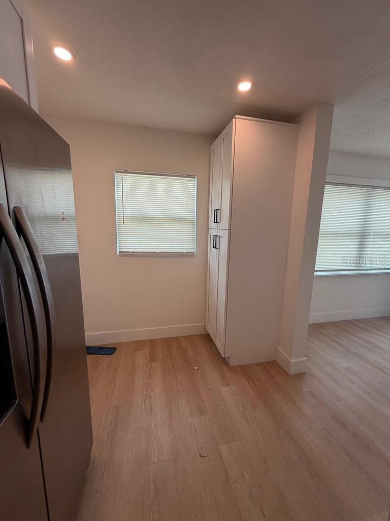 5320 PLUM AVENUE — photo 4 of 28