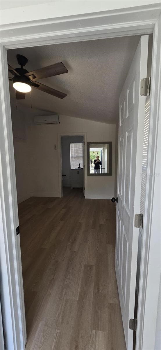 5320 PLUM AVENUE — photo 17 of 28
