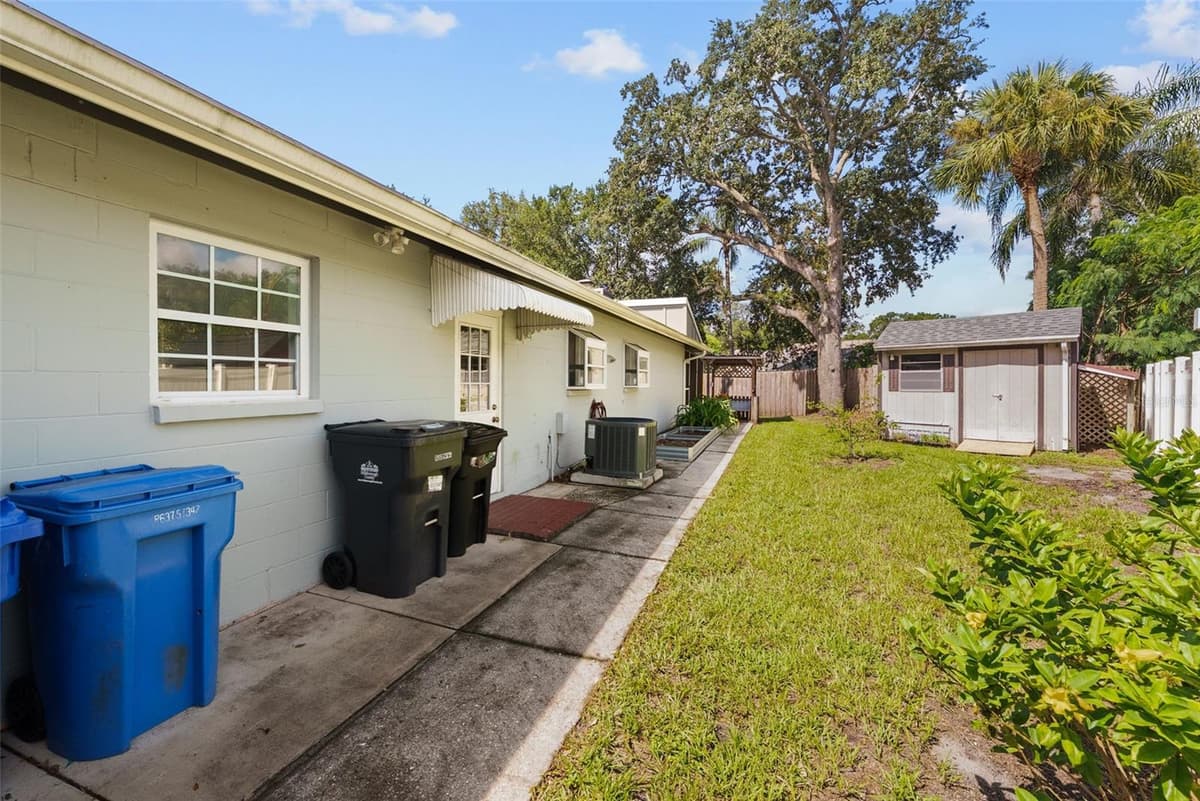 7002 APPLEWOOD COURT — photo 53 of 66