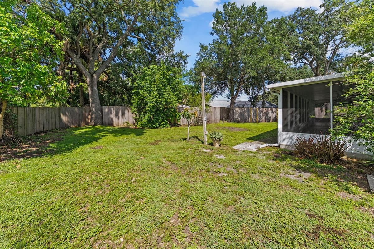 7002 APPLEWOOD COURT — photo 49 of 66