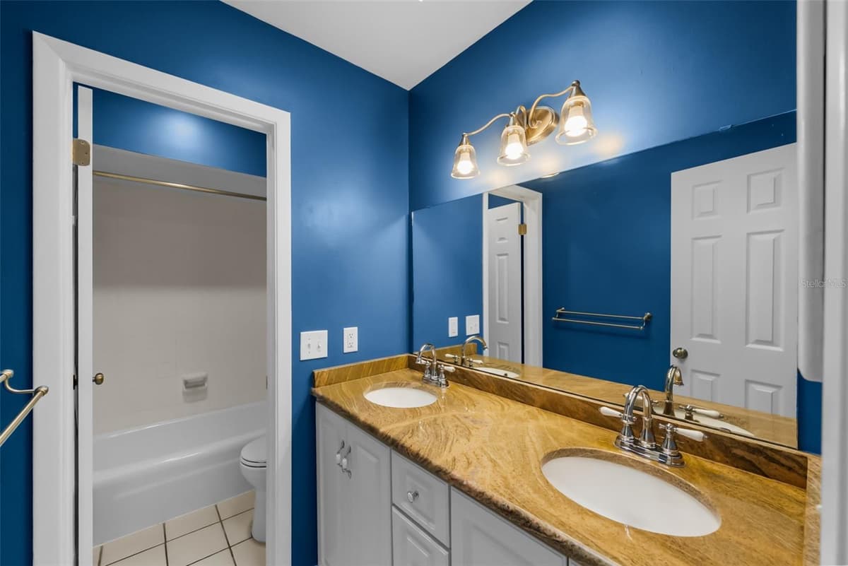 7002 APPLEWOOD COURT — photo 34 of 66
