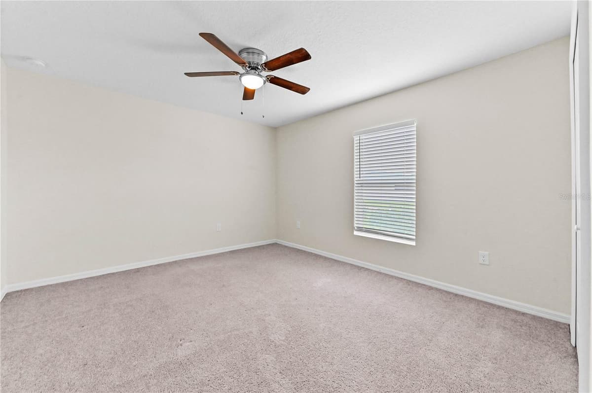361 THORNHILL DRIVE — photo 15 of 37