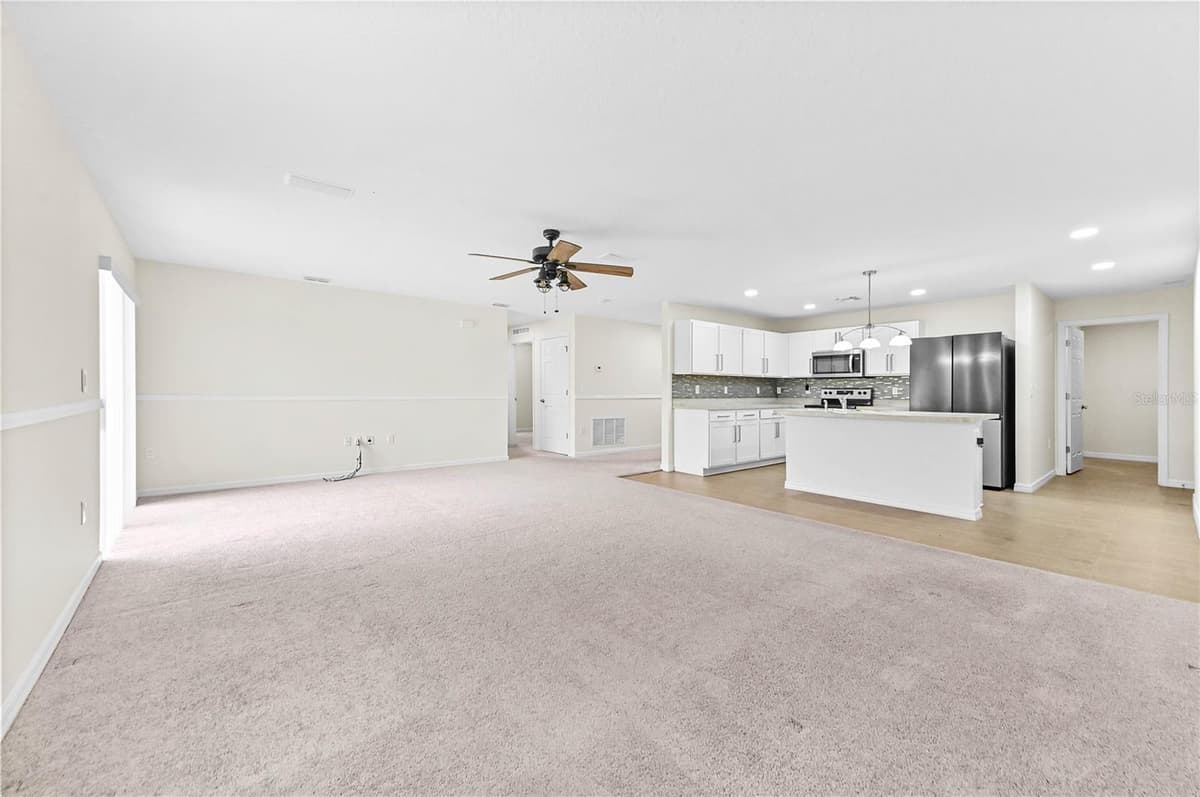 361 THORNHILL DRIVE — photo 7 of 37