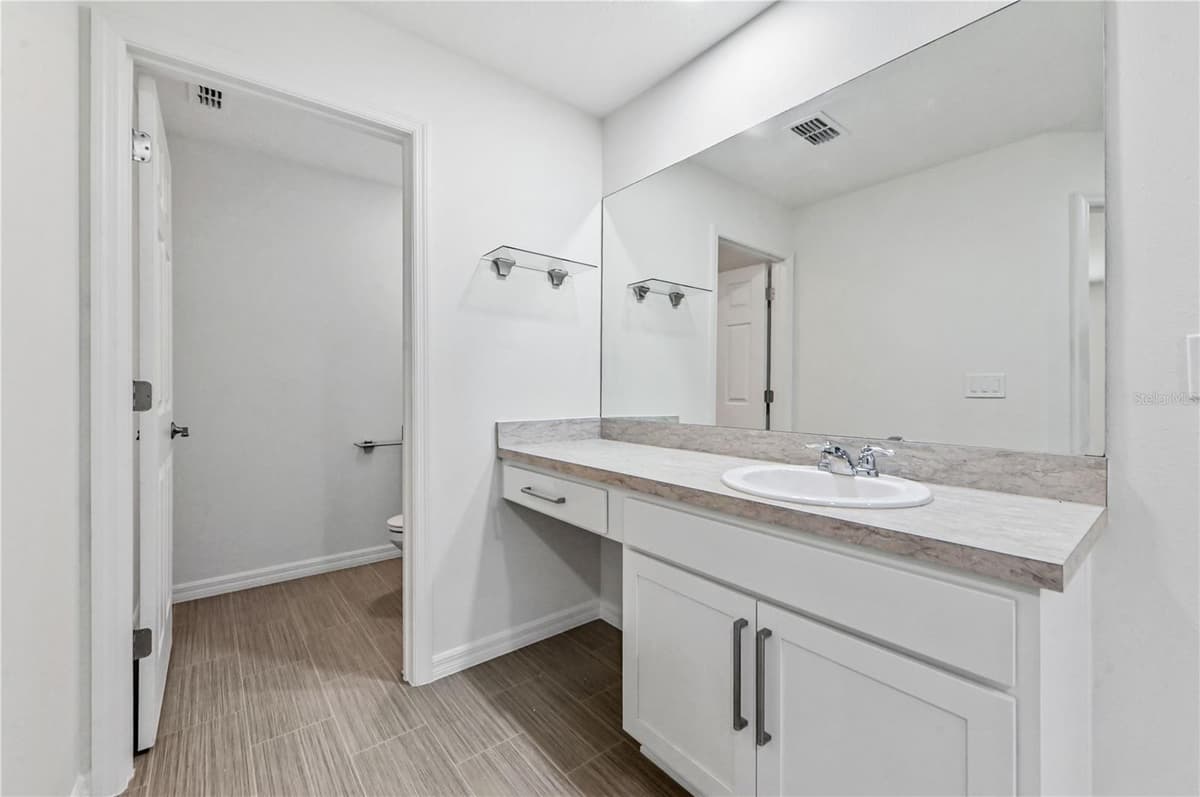 361 THORNHILL DRIVE — photo 32 of 37