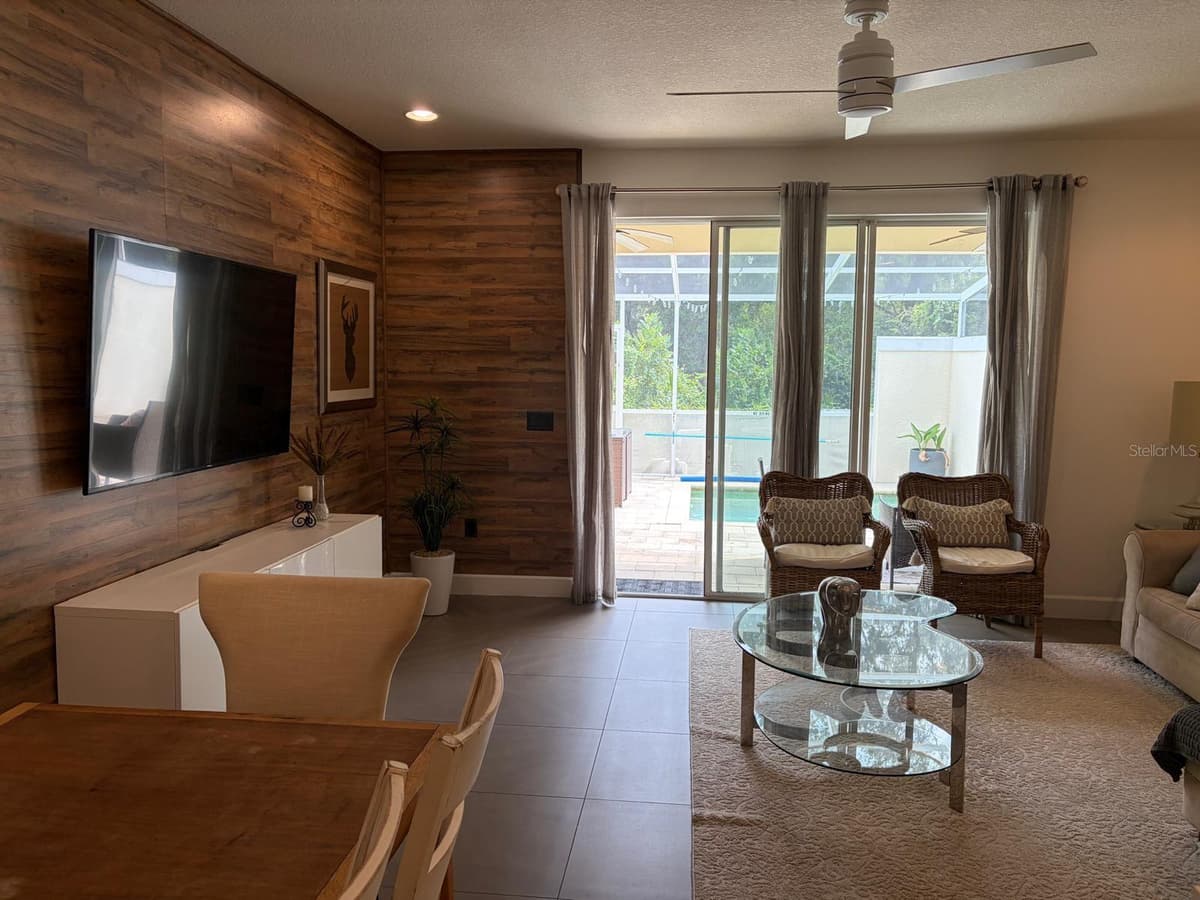 1537 TRANQUIL AVENUE — photo 12 of 31