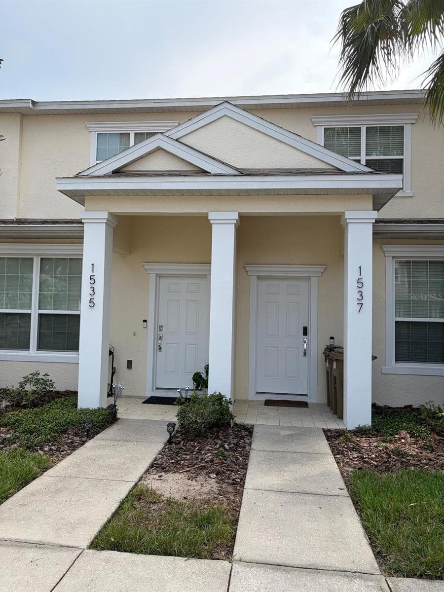 1537 TRANQUIL AVENUE — photo 1 of 31