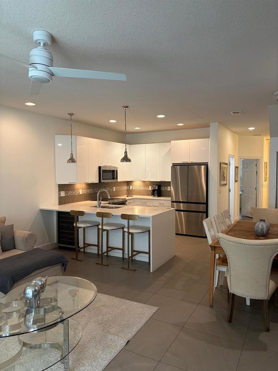 1537 TRANQUIL AVENUE — photo 9 of 31
