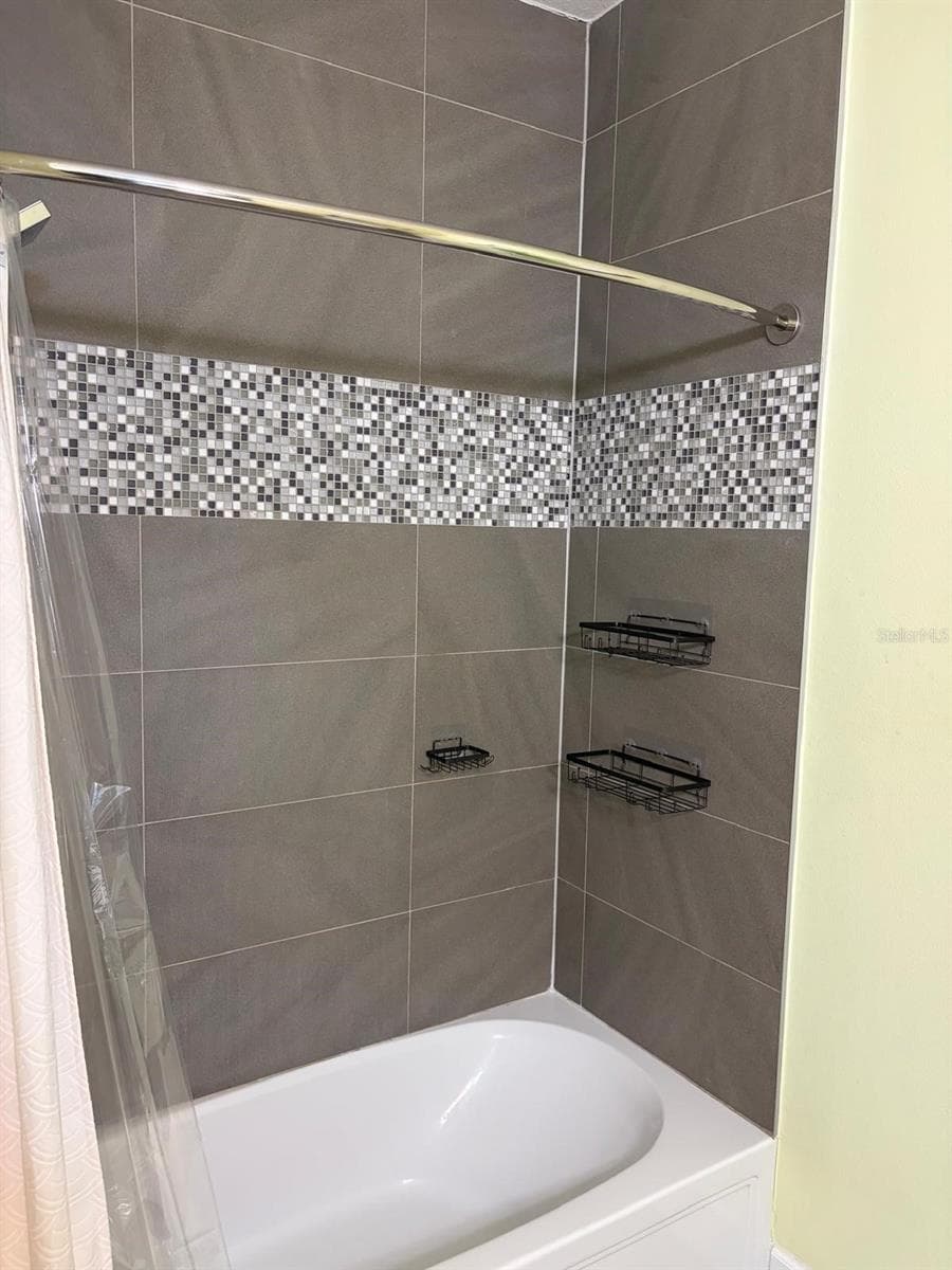 1537 TRANQUIL AVENUE — photo 27 of 31