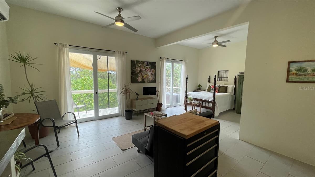 311 VILLA BORINQUEN — photo 11 of 25