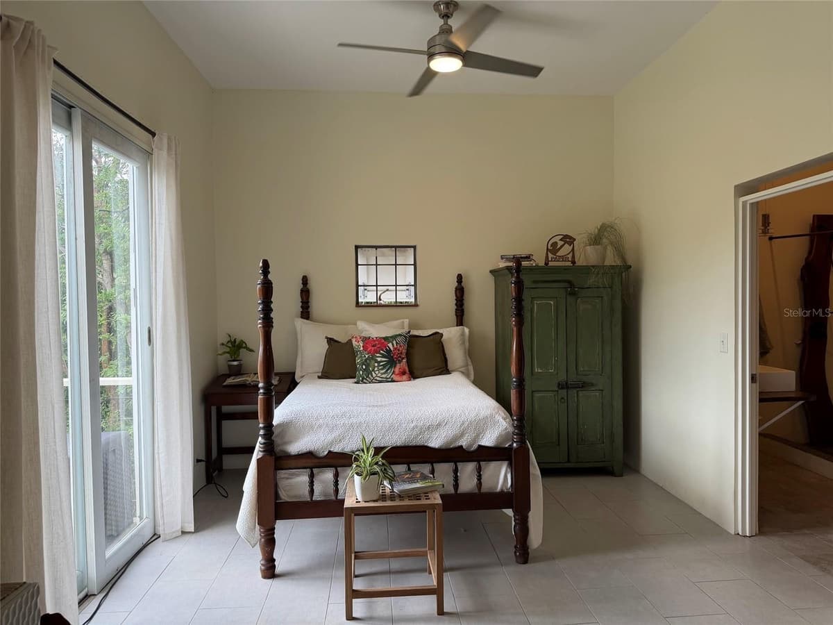 311 VILLA BORINQUEN — photo 16 of 25