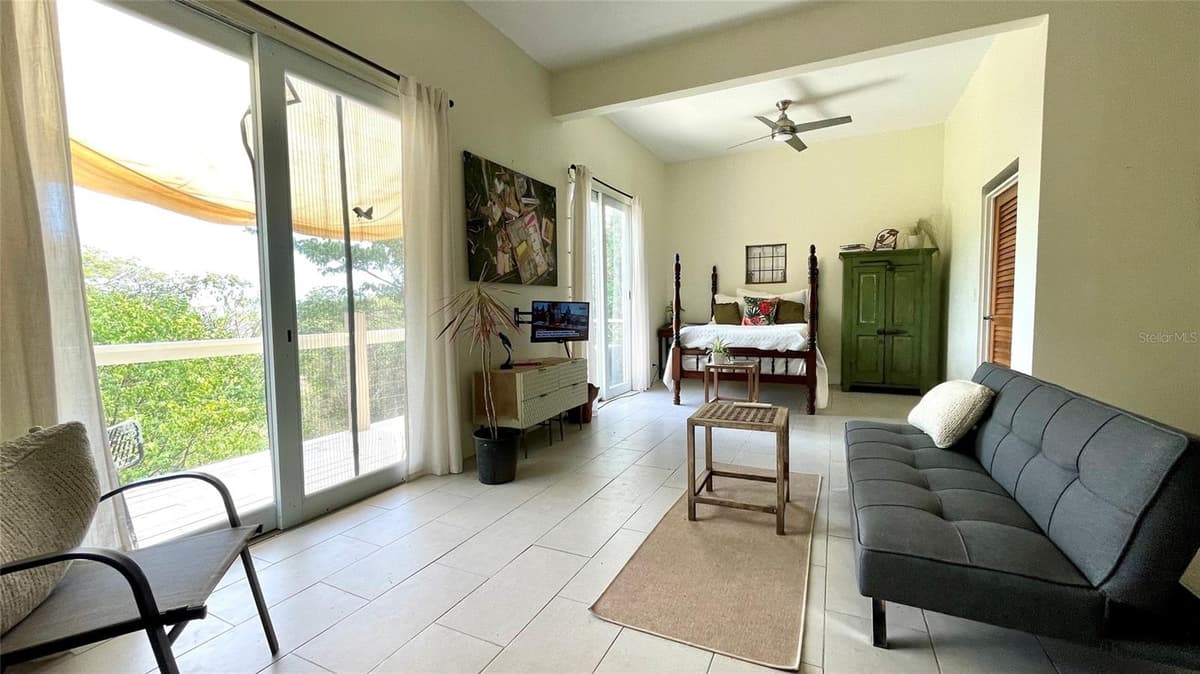 311 VILLA BORINQUEN — photo 10 of 25