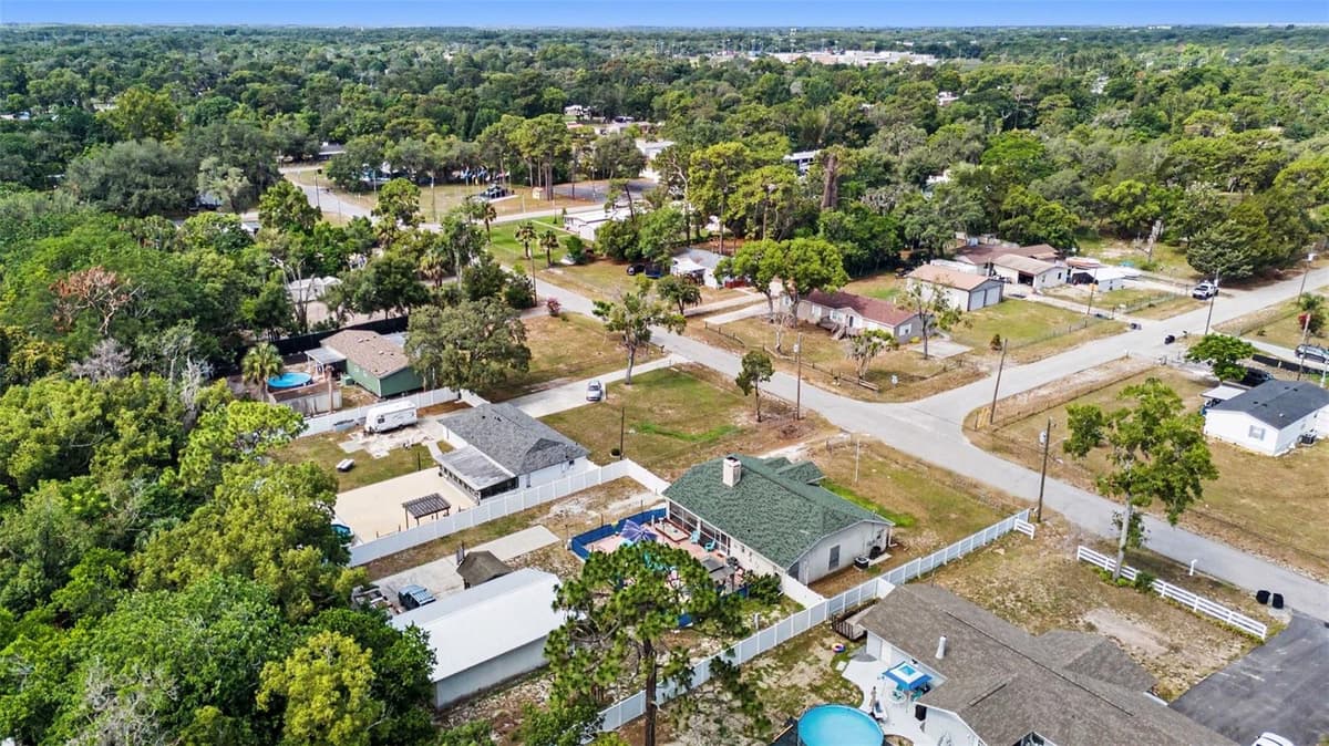 12606 LITEWOOD DR — photo 34 of 35