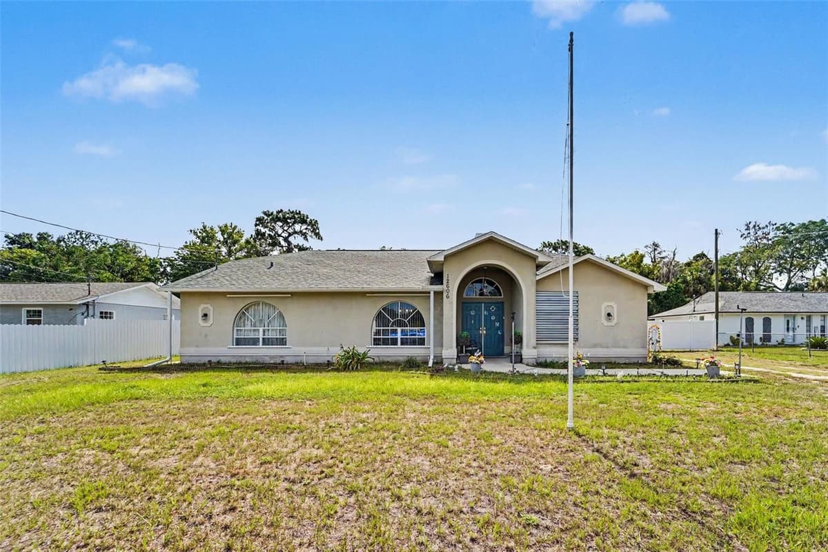 12606 LITEWOOD DR — photo 12 of 35