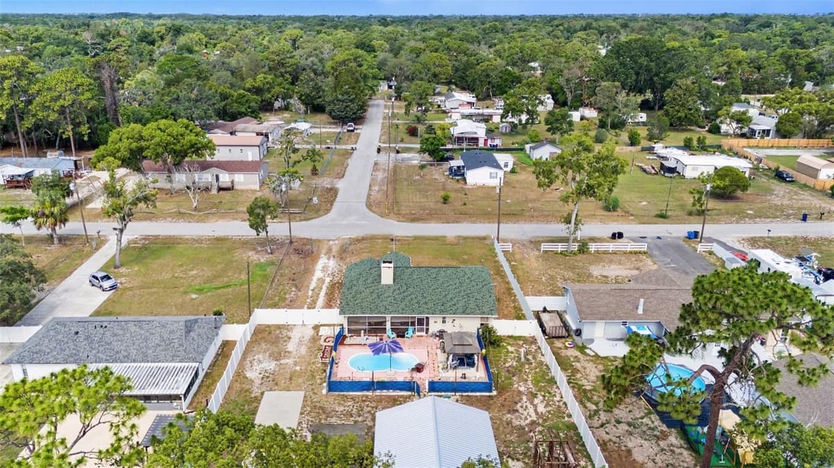 12606 LITEWOOD DR — photo 33 of 35