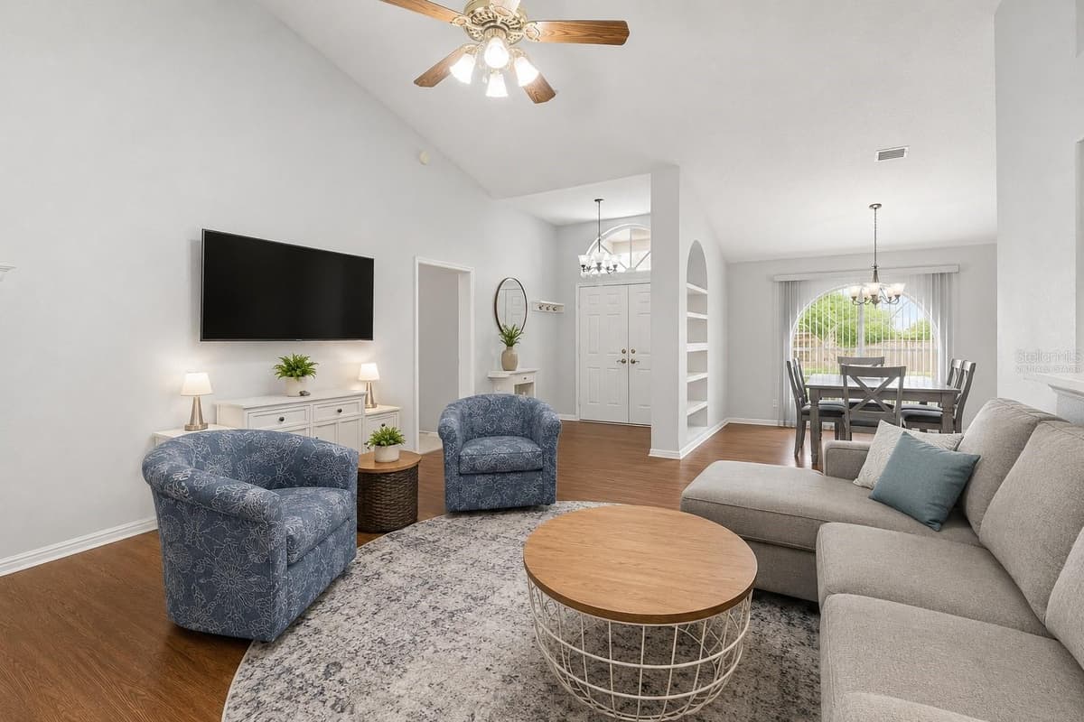 12606 LITEWOOD DR — photo 4 of 35