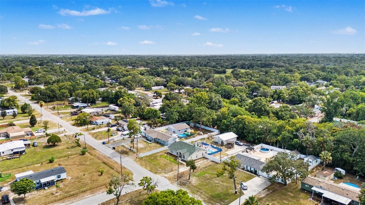 12606 LITEWOOD DR — photo 32 of 35
