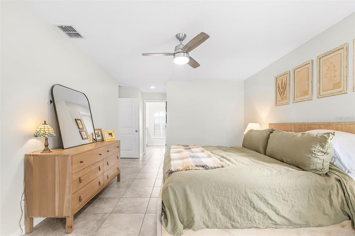 10317 WILLIG AVENUE — photo 17 of 31