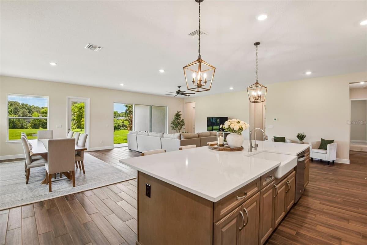 7510 ASHBROOKE PINE LOOP — photo 13 of 44