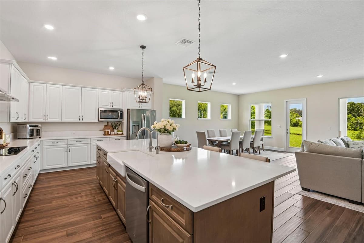 7510 ASHBROOKE PINE LOOP — photo 16 of 44