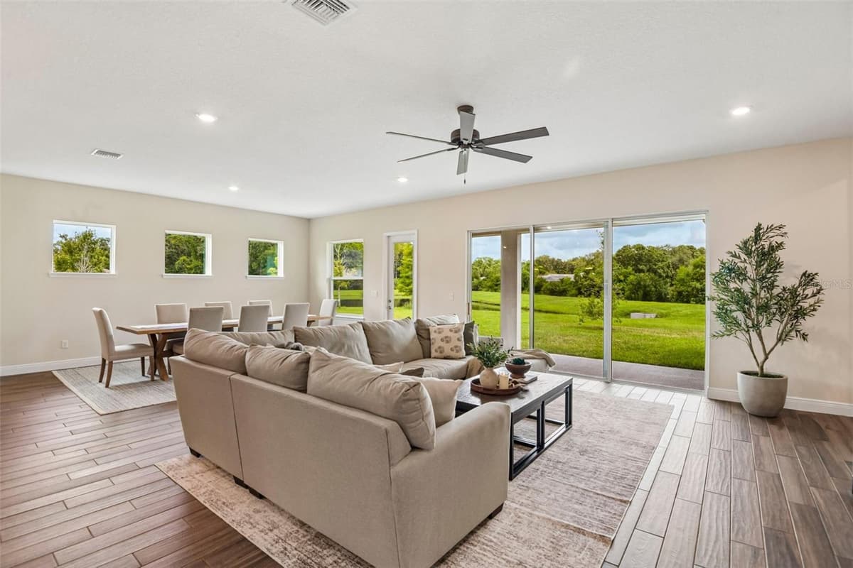 7510 ASHBROOKE PINE LOOP — photo 7 of 44