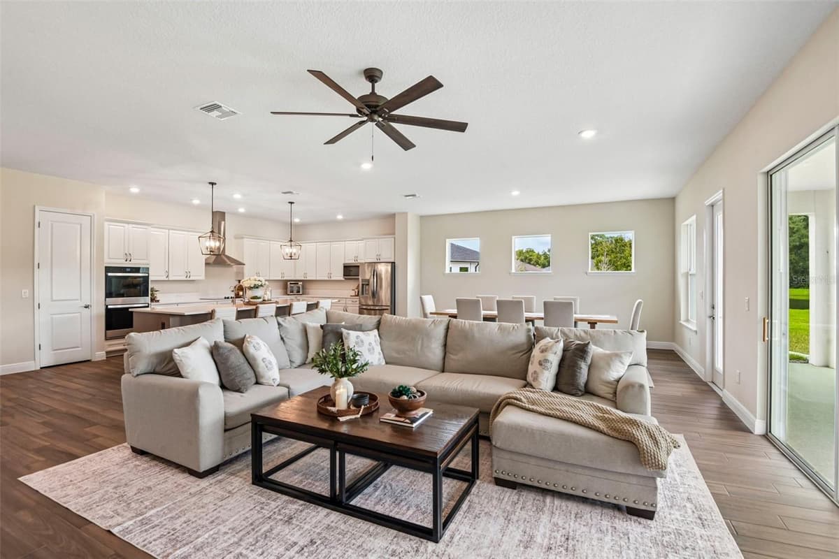 7510 ASHBROOKE PINE LOOP — photo 8 of 44