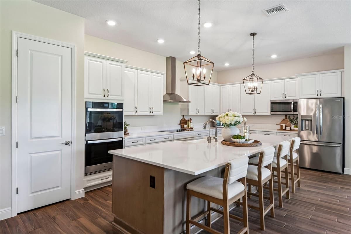 7510 ASHBROOKE PINE LOOP — photo 14 of 44